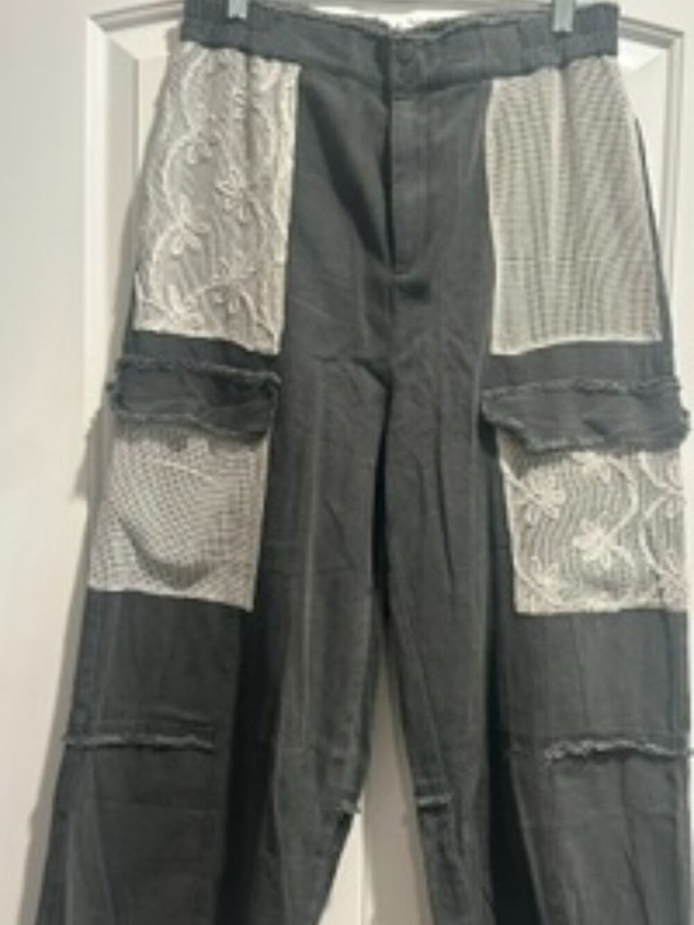 NWT ODDI Pants Floral Crochet Pockets Cinchable Bottoms size- LARGE